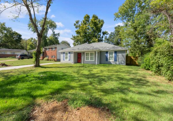 Brand new single family residential construction home completed by Lawrence and Lawrence General Contractors, LLC.